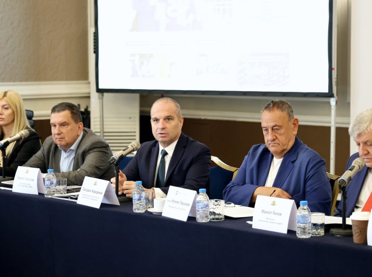 Гроздан Караджов